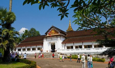 Bảo tàng Royal Palace, địa điểm du lịch Lào