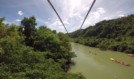 4 – Zipline xuống hang Tối