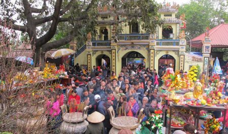 Trẩy hội Bà Chúa kho