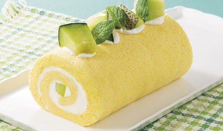 Melon-roll-cake-Okura-hotel