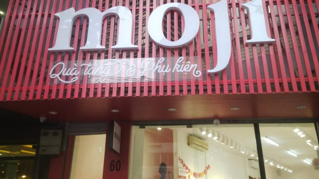 cửa hàng bán đồ Kpop