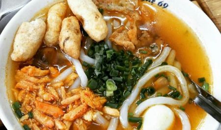 Bánh canh ghẹ Hà Nội