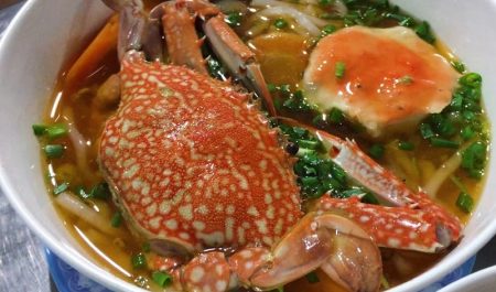 Bánh canh ghẹ Hà Nội