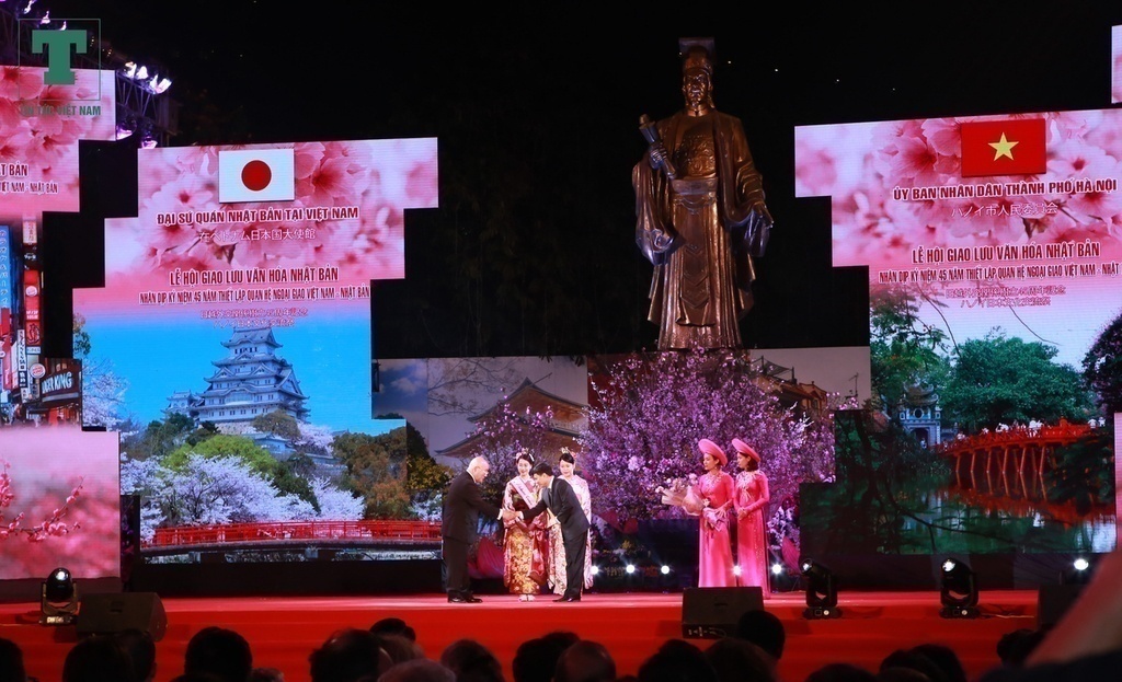Sự kiện giao lưu văn hóa Việt Nam - Nhật Bản được tổ chức tại vườn hoa