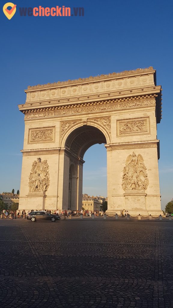 Khải Hoàn Môn – Đi du lịch Paris không thể quên nơi đây