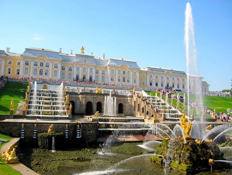 Cung điện mùa hè Peterhof 