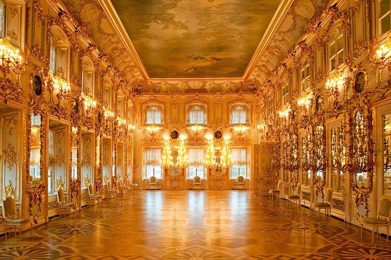 cung điện mùa hè Peterhof 