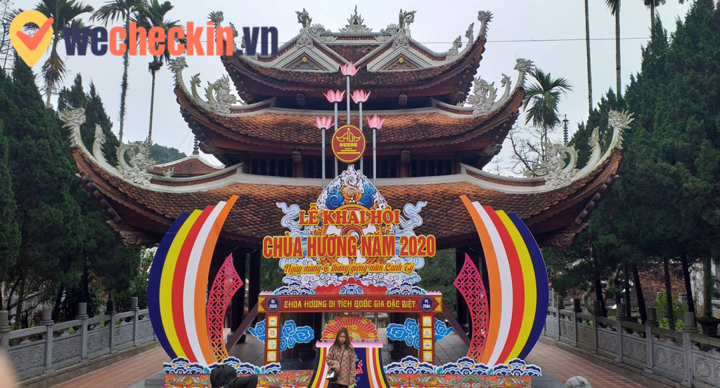 Lễ hội chùa Hương khai mạc từ mùng 6 tháng 1 Âm lịch hàng năm
