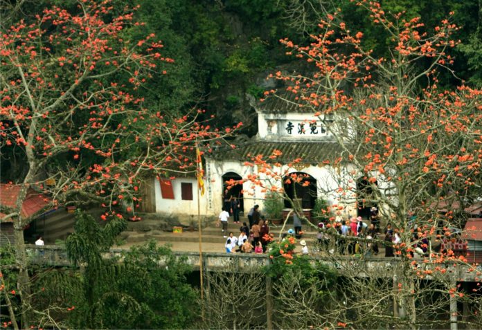 Kinh nghiệm du lịch chùa Hương