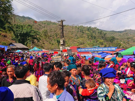 chợ Tả Sìn Thàng, tỉnh Điện Biên