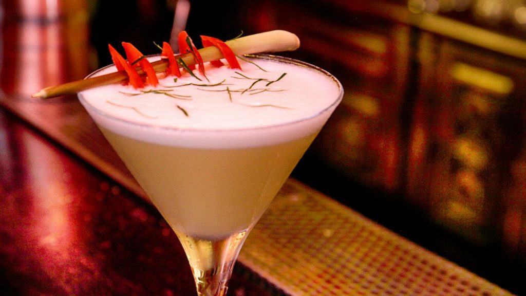 Nê Cocktail Bar Hà Nội