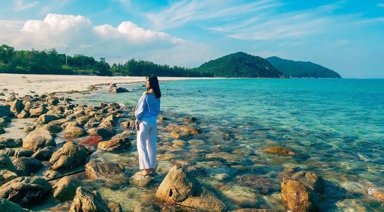 Minh Châu Quan Lạn – Viên ngọc xanh giữa biển trời xứ Quảng  !